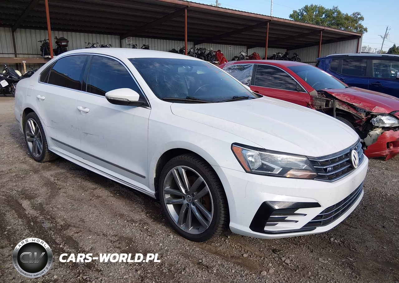 2016 Volkswagen Passat 1.8T R-Line