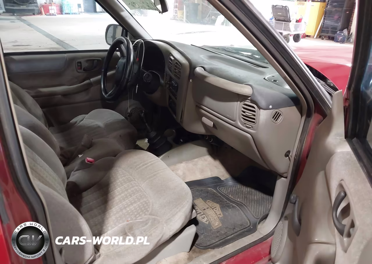 1999 Chevrolet S-10 Ls VIN:1GCCS1445XK172176 - 5