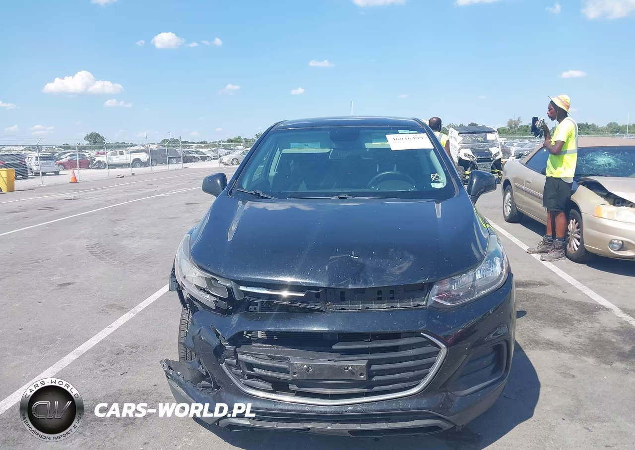 2019 Chevrolet Trax Ls VIN:3GNCJKSB0KL336426 - 10
