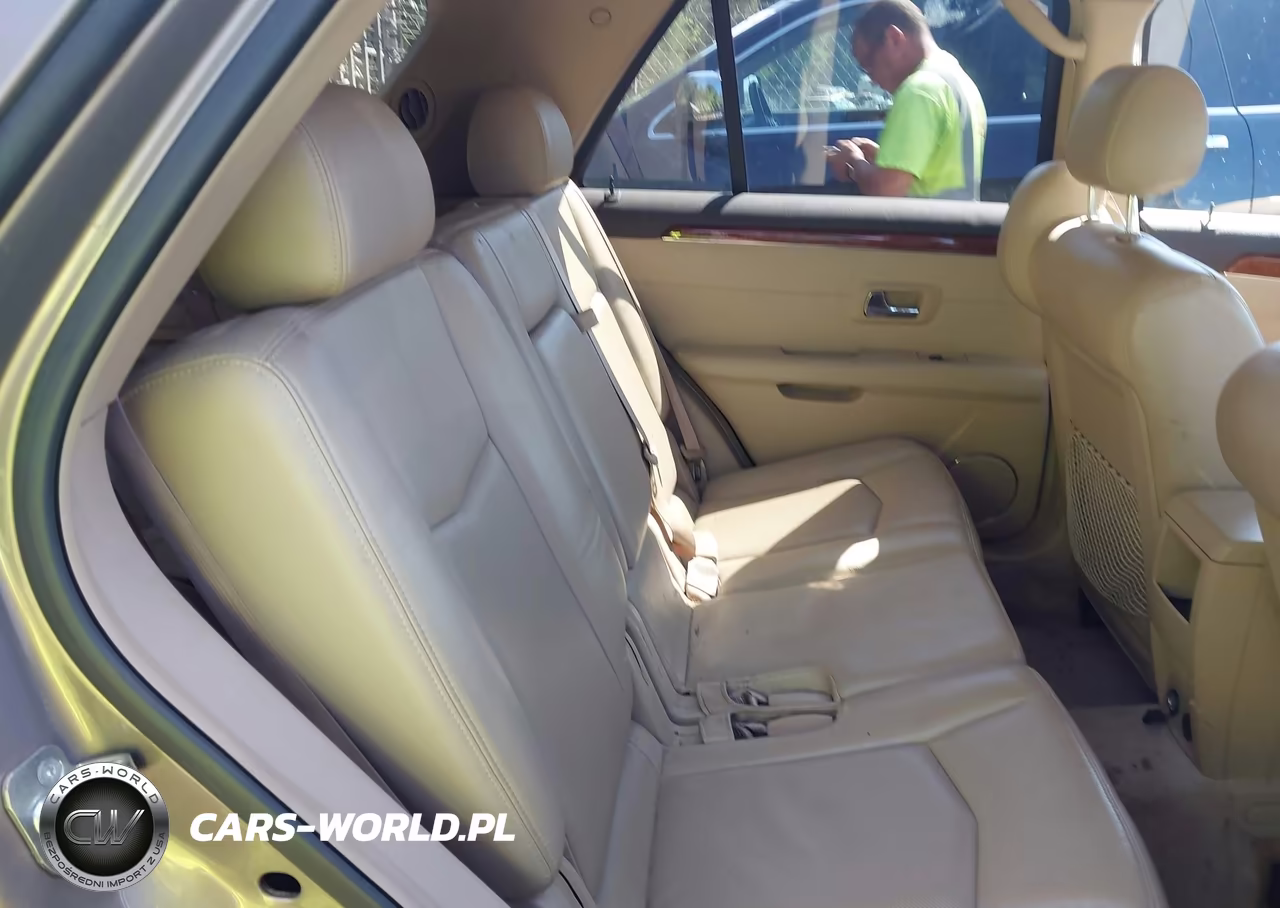2007 Cadillac Srx V6 VIN:1GYEE637370187175 - 8