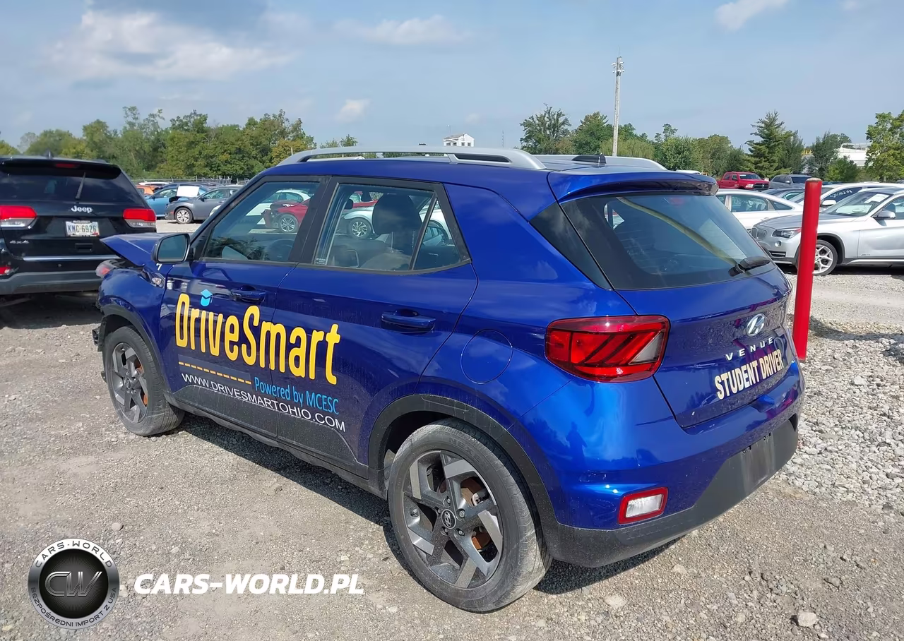 2024 Hyundai Venue Sel VIN:KMHRC8A30RU306204 - 3