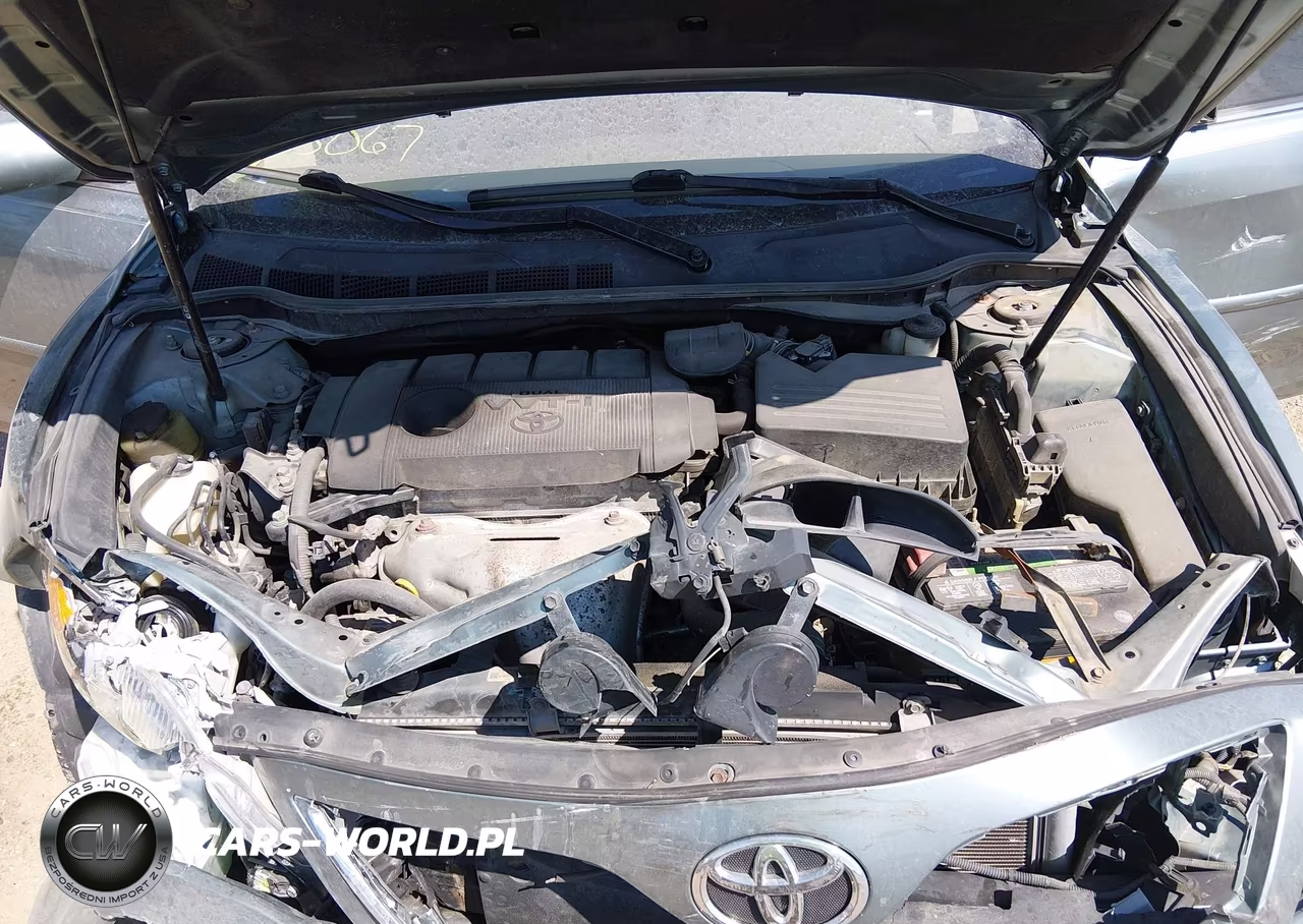 2011 Toyota Camry Xle VIN:4T1BF3EK2BU705067 - 10