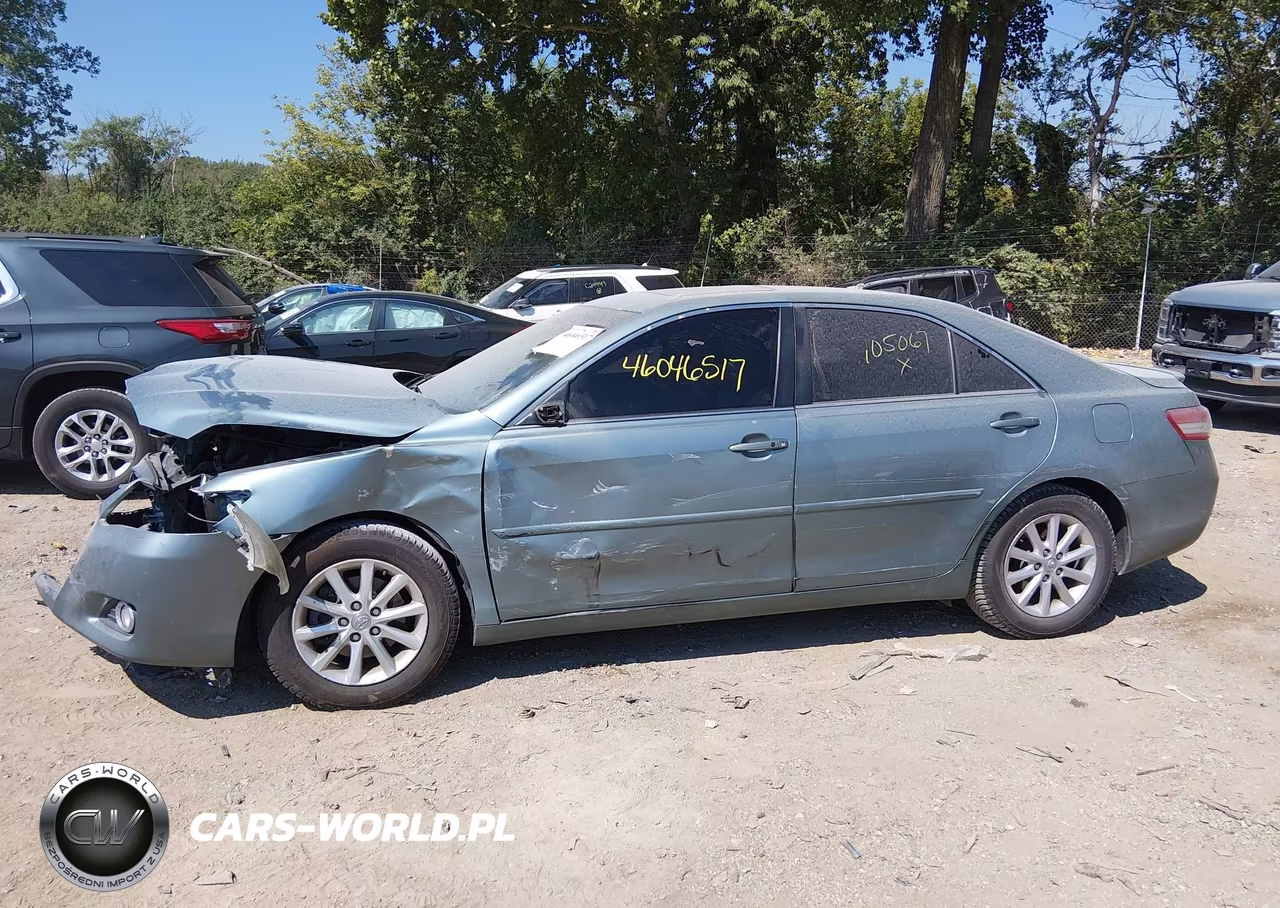 2011 Toyota Camry Xle VIN:4T1BF3EK2BU705067 - 13