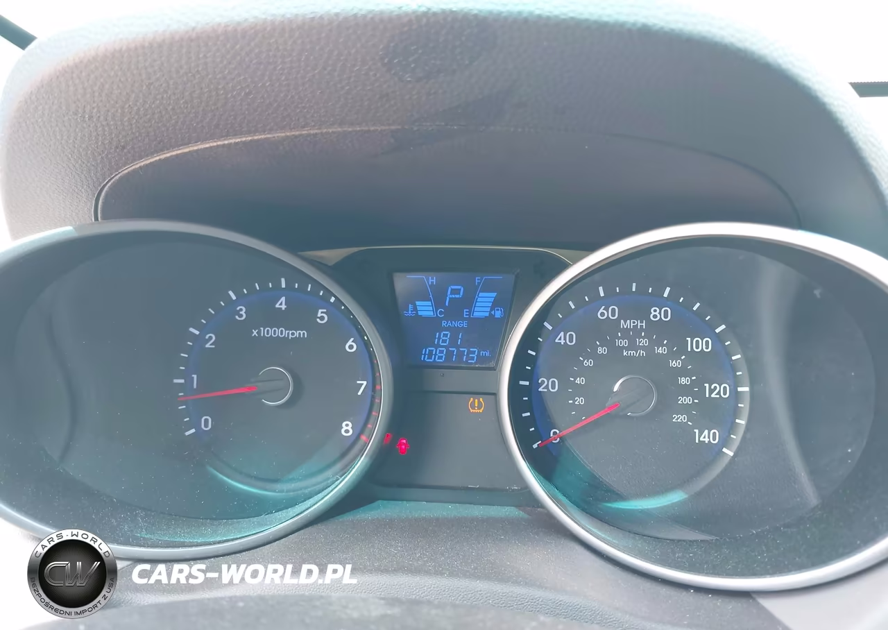 2012 Hyundai Tucson Limited VIN:KM8JU3AC1CU500678 - 7