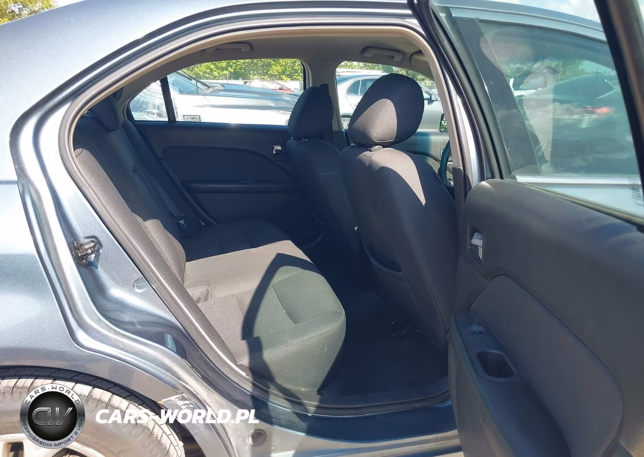 2012 Ford Fusion Se VIN:3FAHP0HA7CR100974 - 7