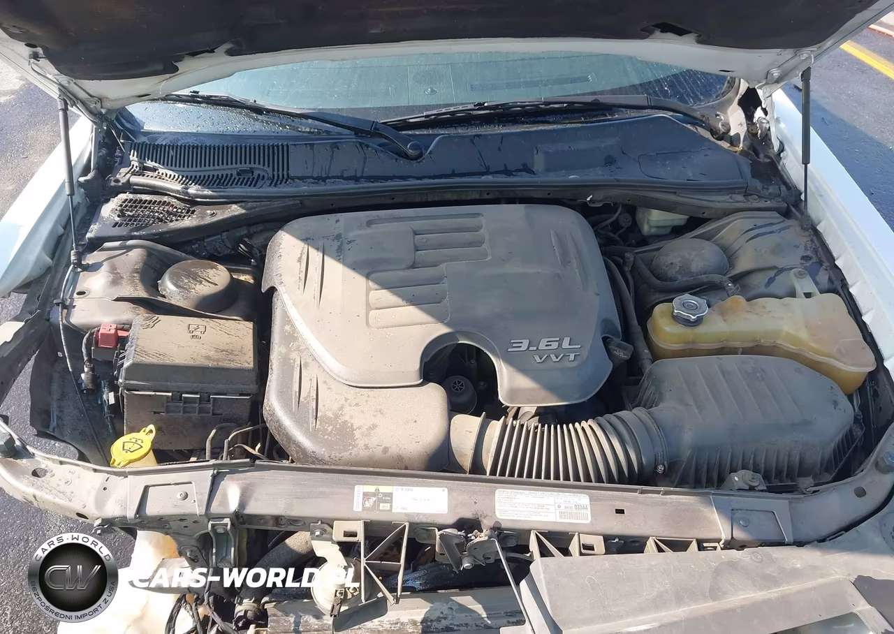 2013 Dodge Challenger Sxt VIN:2C3CDYAGXDH645773 - 10