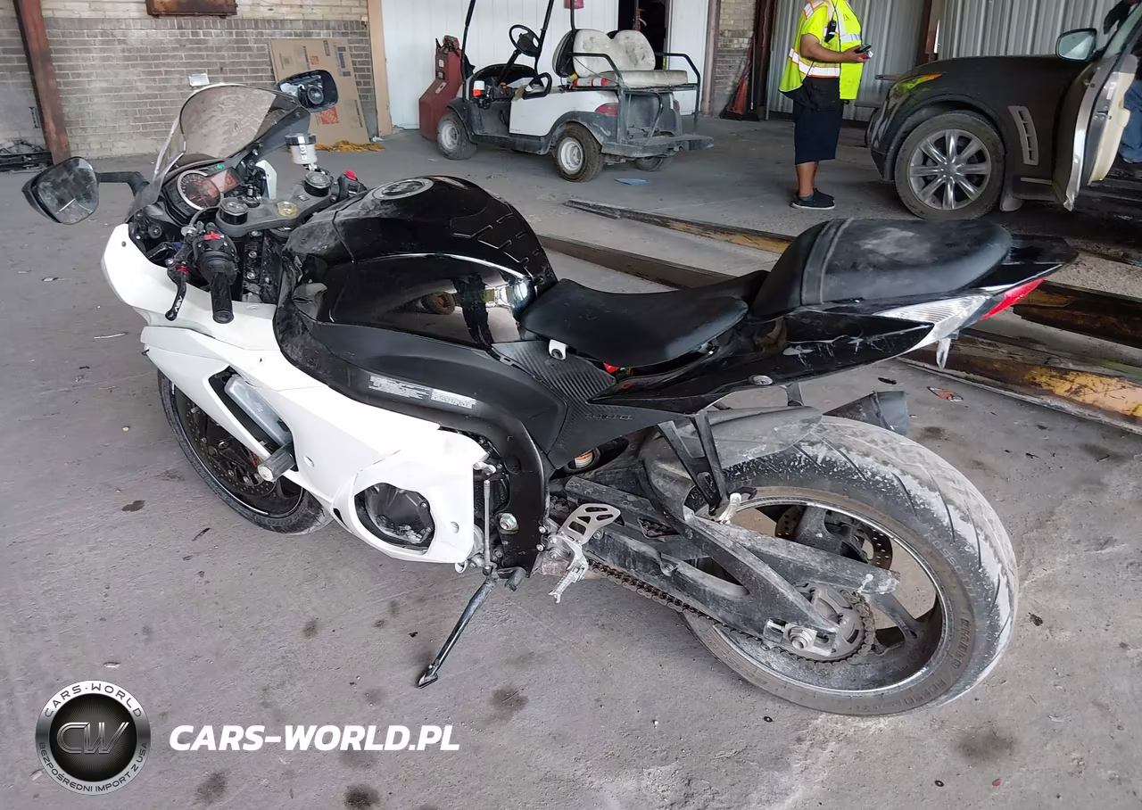 2014 Suzuki Gsx-R1000 VIN:JS1GT78A9E2100647 - 12