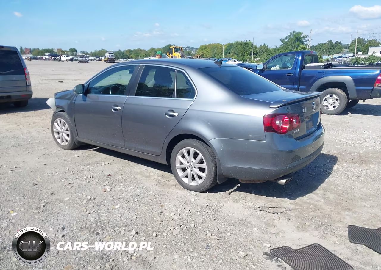 2010 Volkswagen Jetta Se VIN:3VWRZ7AJ5AM047355 - 3