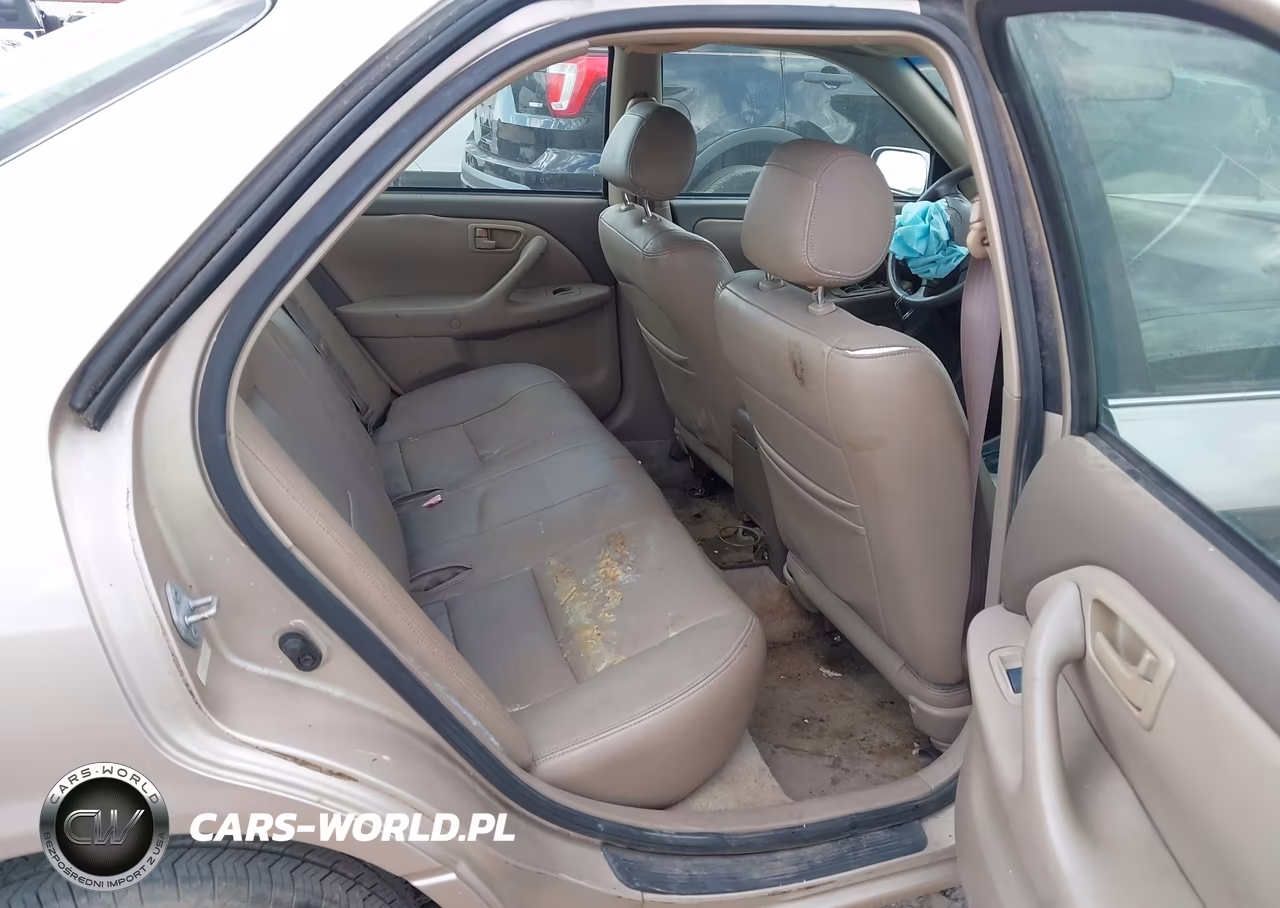 1998 Toyota Camry Le VIN:4T1BG22K2WU384777 - 8