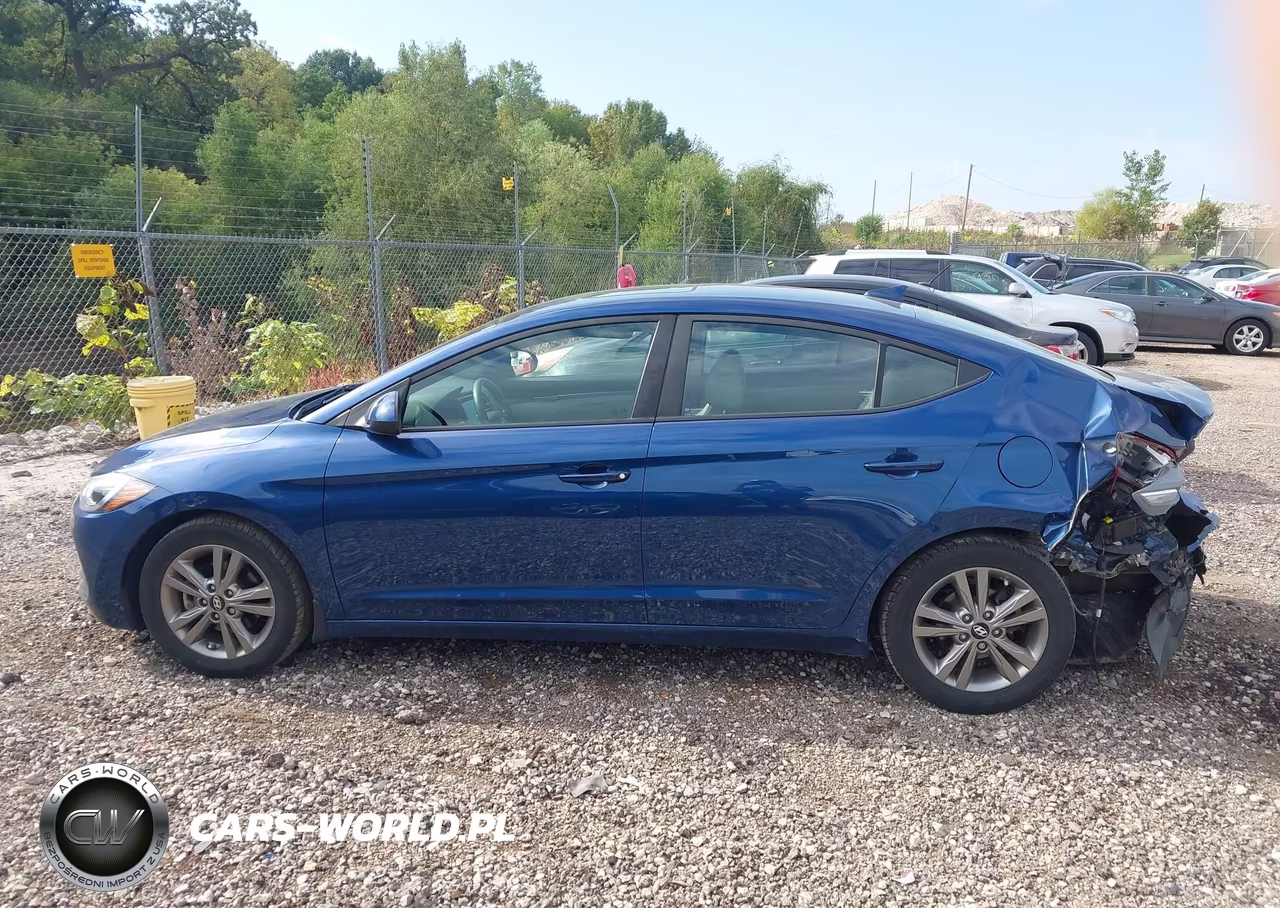 2018 Hyundai Elantra Value Edition VIN:5NPD84LF1JH337251 - 14