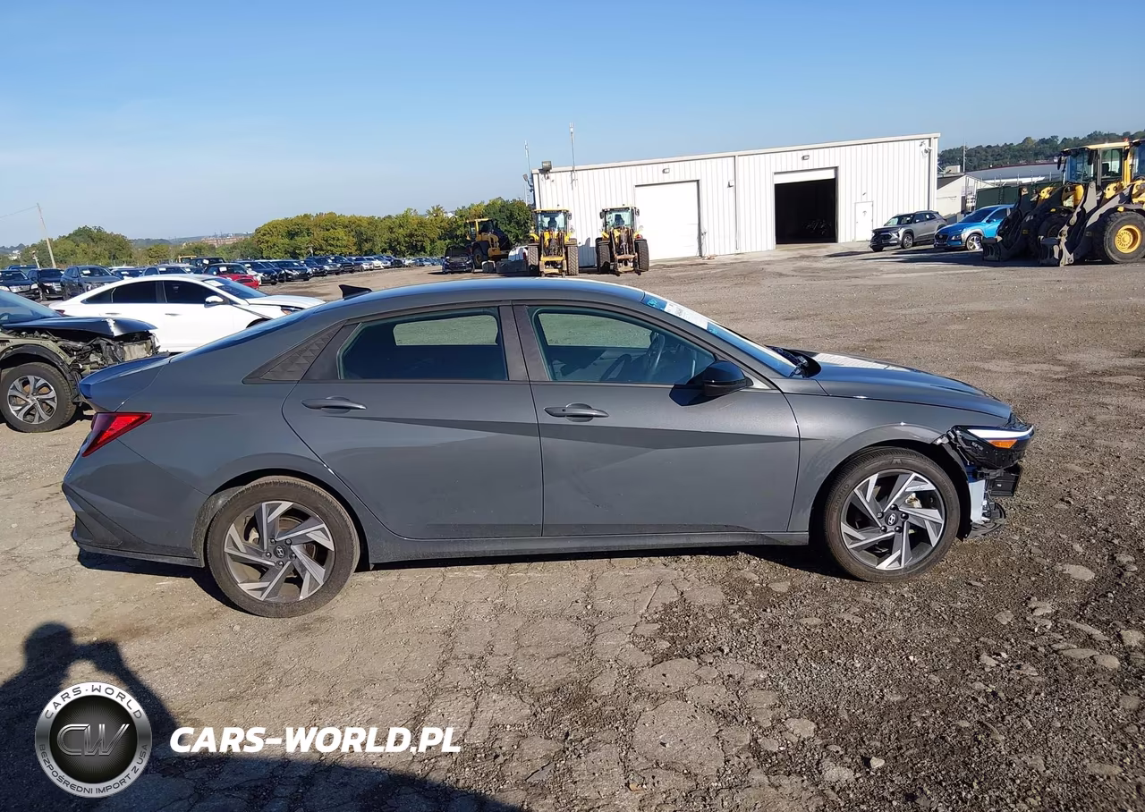 2025 Hyundai Elantra Sel Sport VIN:KMHLM4DG2SU884868 - 13