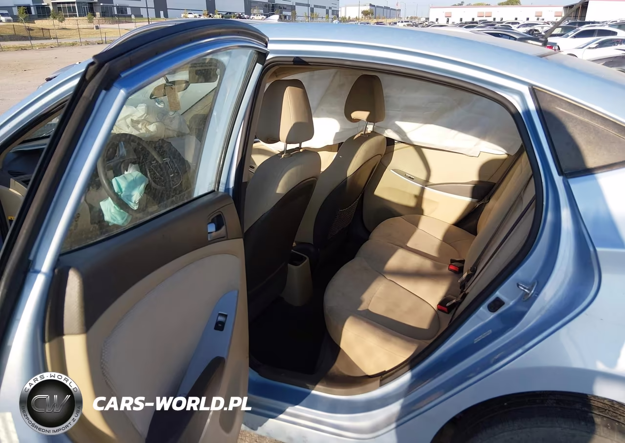 2014 Hyundai Accent Gls VIN:KMHCT4AE8EU717621 - 7