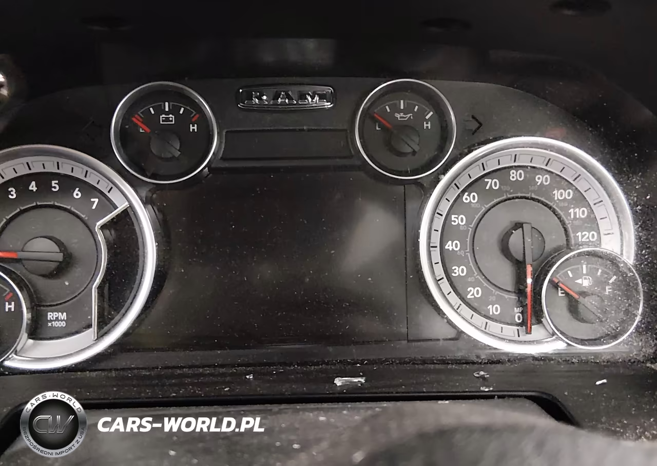 2016 Ram 1500 Laramie VIN:1C6RR7NT1GS414189 - 15