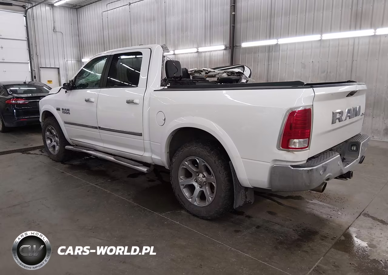 2016 Ram 1500 Laramie VIN:1C6RR7NT1GS414189 - 3