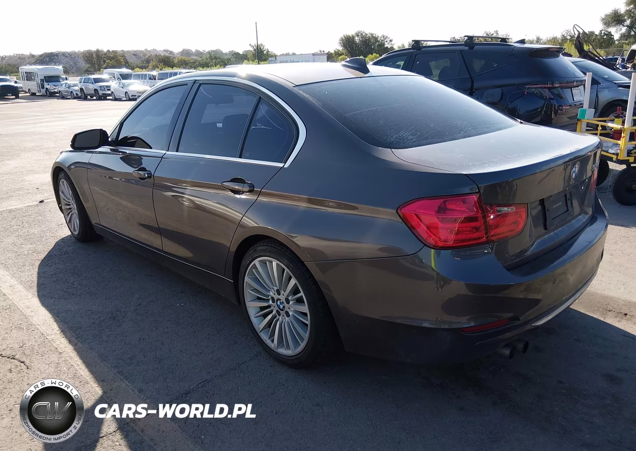 2013 BMW 328I VIN:WBA3A5G51DNP21510 - 3