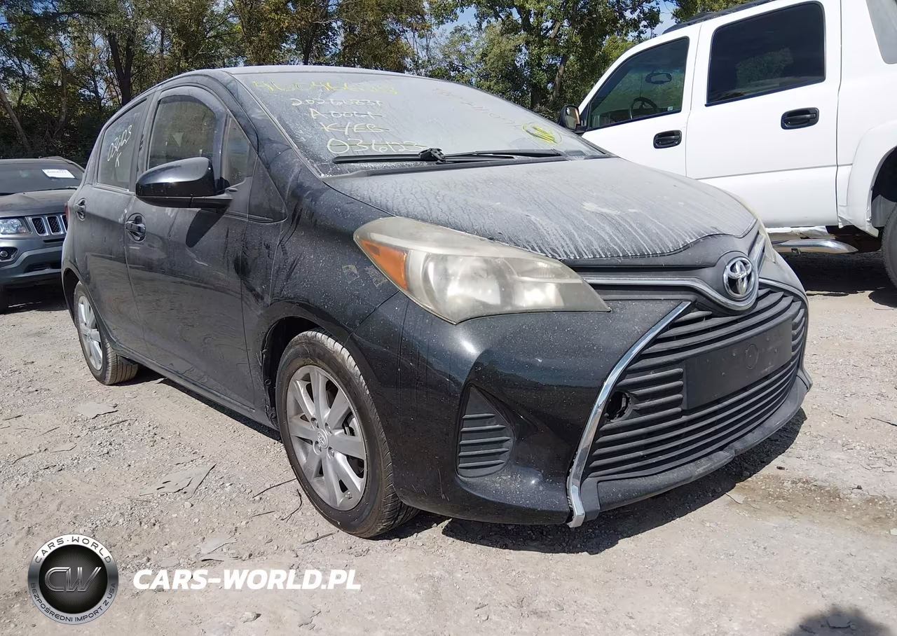 2015 Toyota Yaris Le – zdjęcie 1 z 11