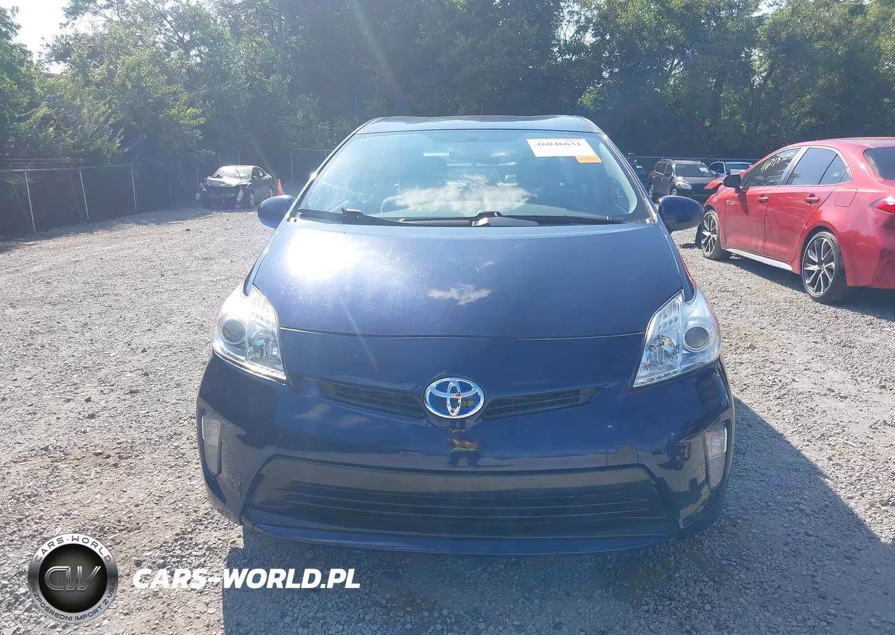 2012 Toyota Prius Two VIN:JTDKN3DU4C0334092 - 12