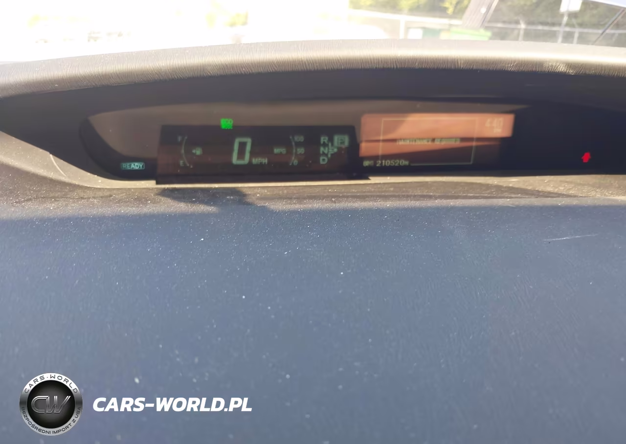 2012 Toyota Prius Two VIN:JTDKN3DU4C0334092 - 7