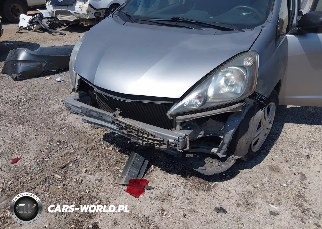 2009 Honda Fit VIN:JHMGE88269C003113 - 6