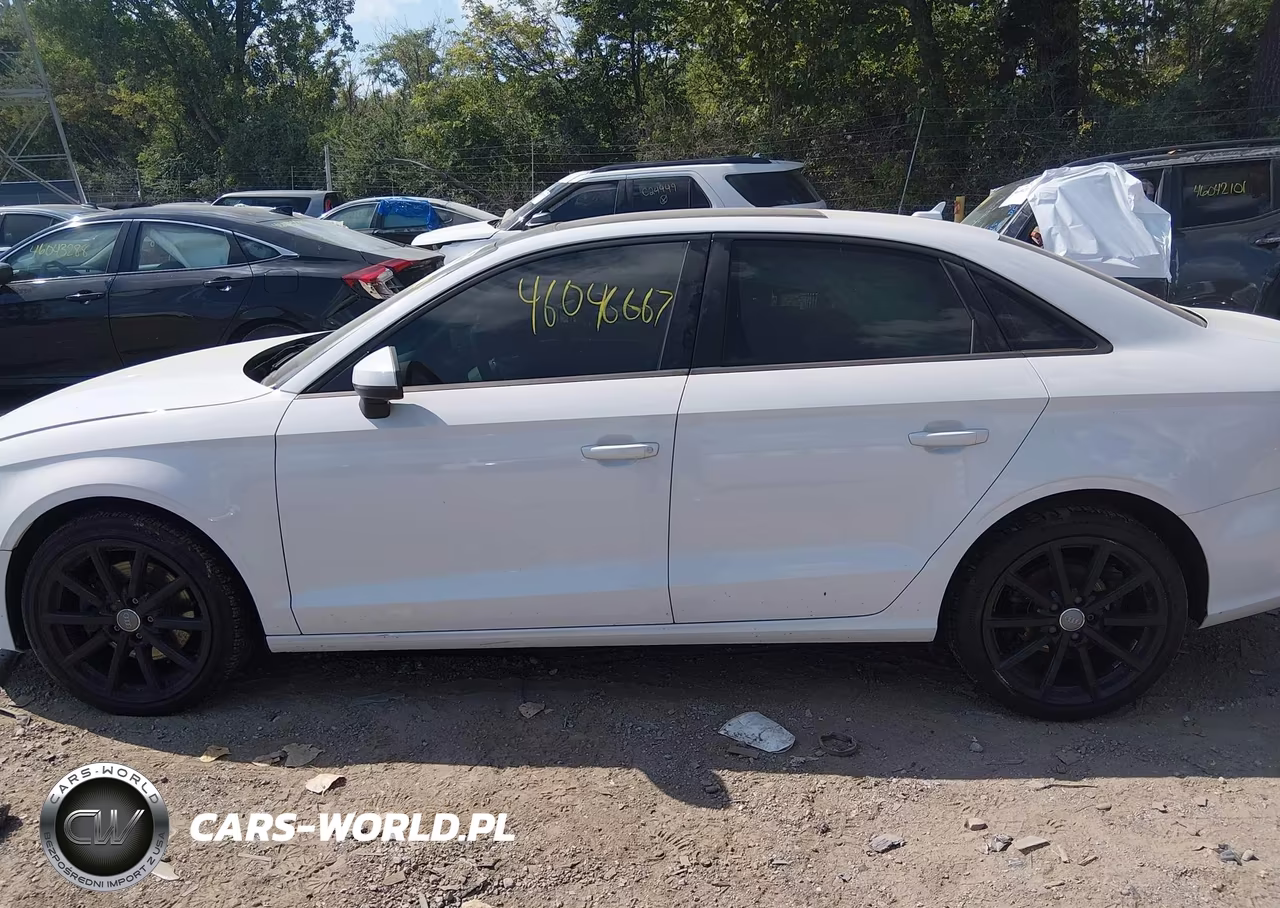 2015 Audi A3 2.0T Premium VIN:WAUBFGFFXF1015830 - 14