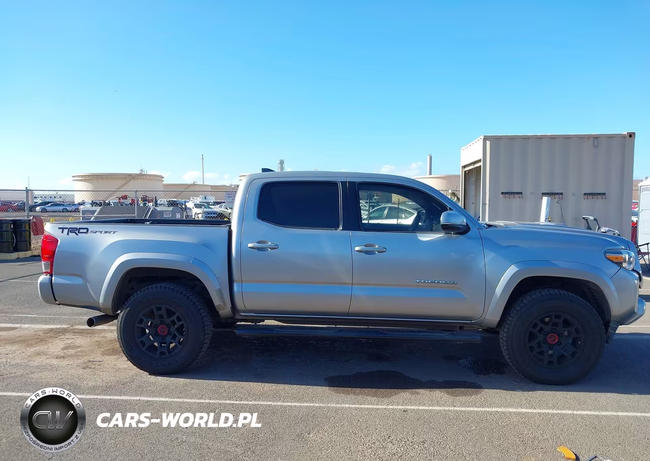 2016 Toyota Tacoma Sr5 V6 VIN:3TMAZ5CNXGM022710 - 13