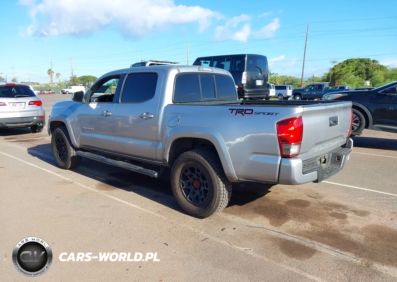 2016 Toyota Tacoma Sr5 V6 VIN:3TMAZ5CNXGM022710 - 3