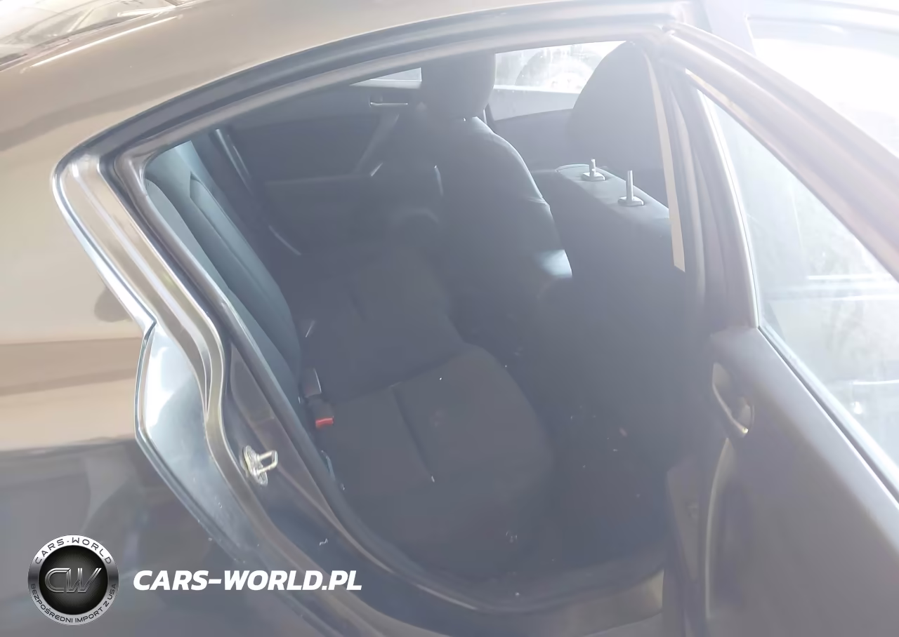2010 Mazda Mazda3 I Touring VIN:JM1BL1SF7A1121630 - 8