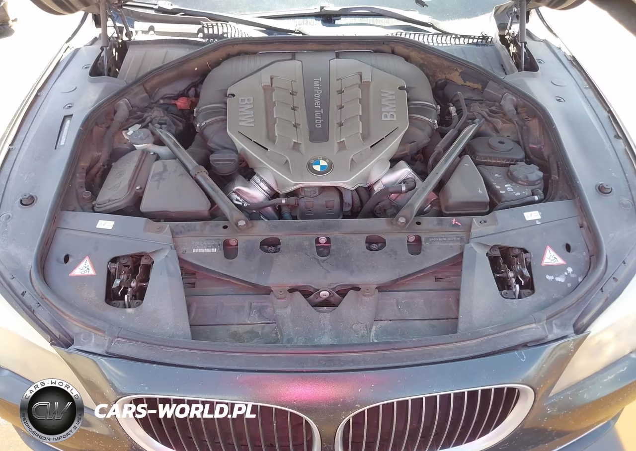2011 BMW 750Li VIN:WBAKB8C59BCY66500 - 10