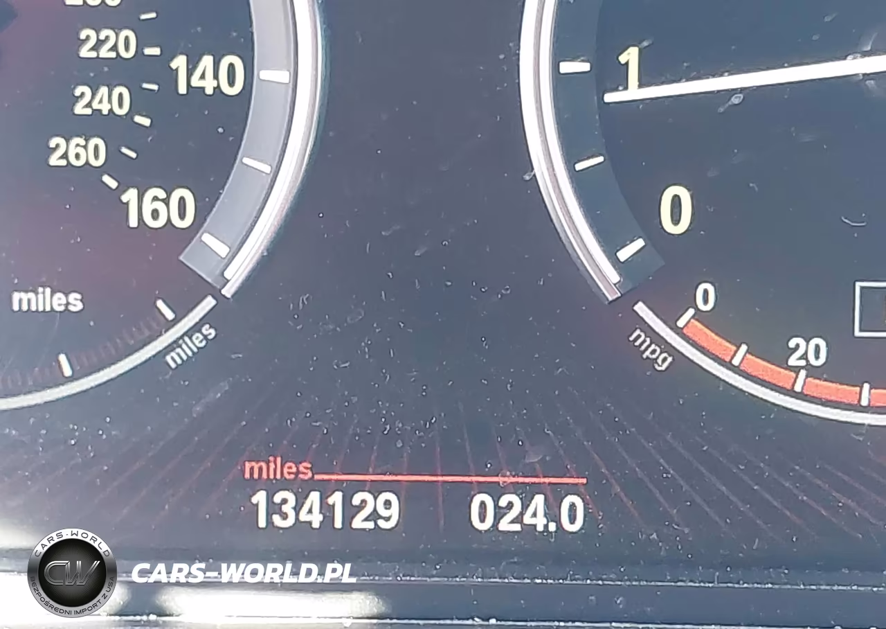 2011 BMW 750Li VIN:WBAKB8C59BCY66500 - 15