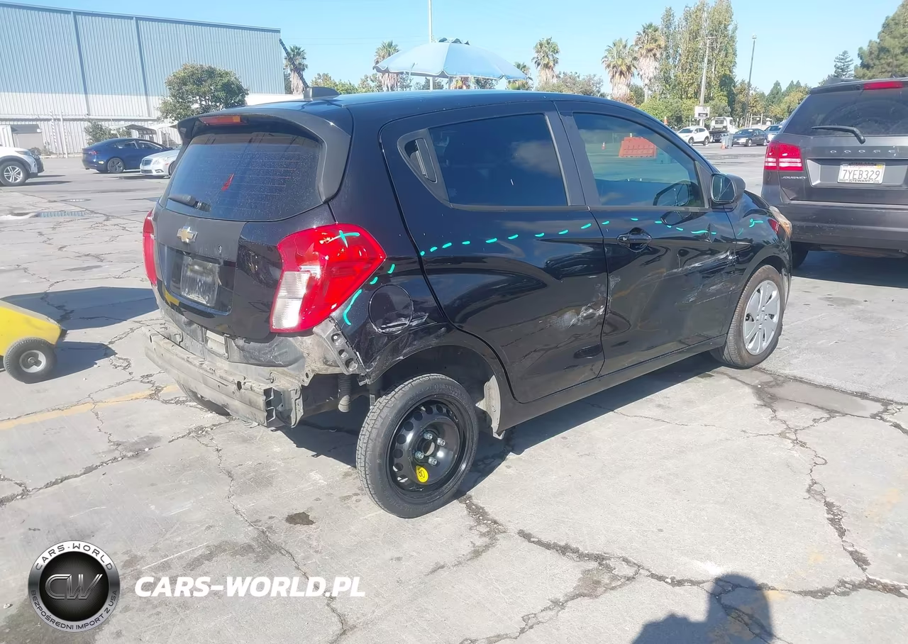2017 Chevrolet Spark Ls Cvt VIN:KL8CB6SA1HC721124 - 4