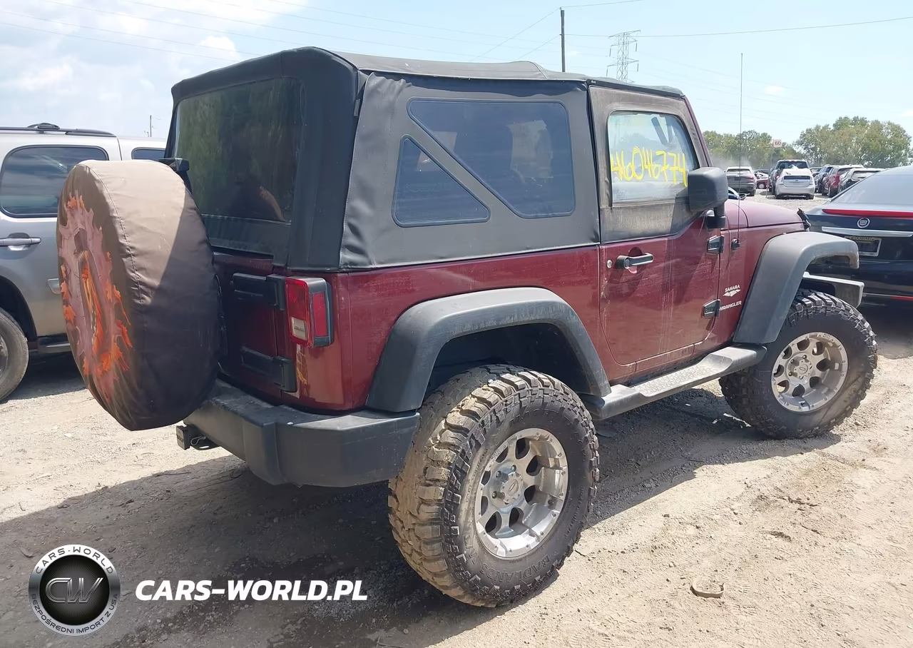 2007 Jeep Wrangler Sahara VIN:1J8FA54167L204021 - 4