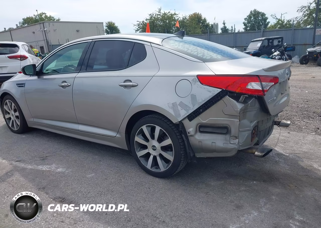 2012 Kia Optima Sx VIN:5XXGR4A62CG026536 - 3