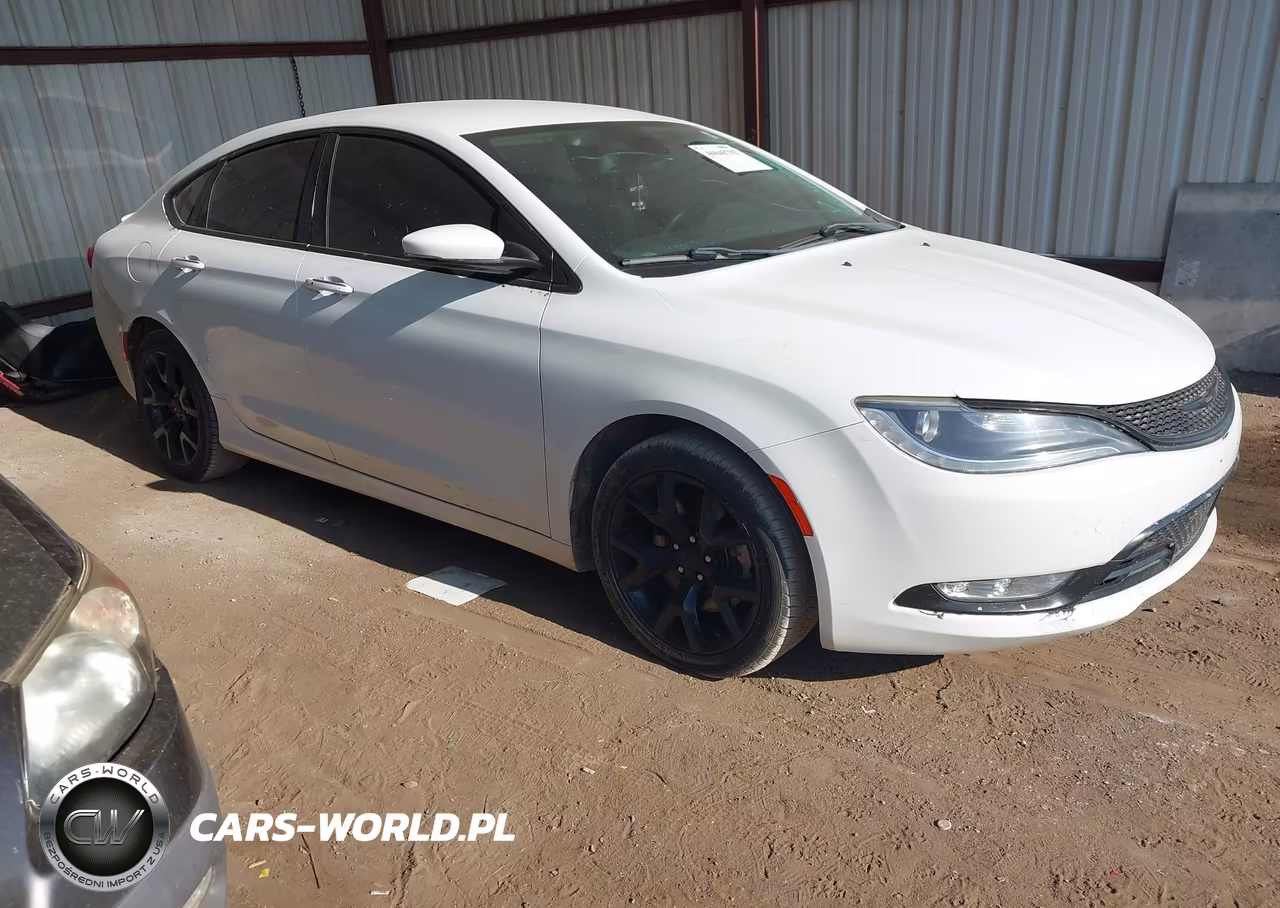 2015 Chrysler 200 C VIN:1C3CCCCGXFN501332 - 1
