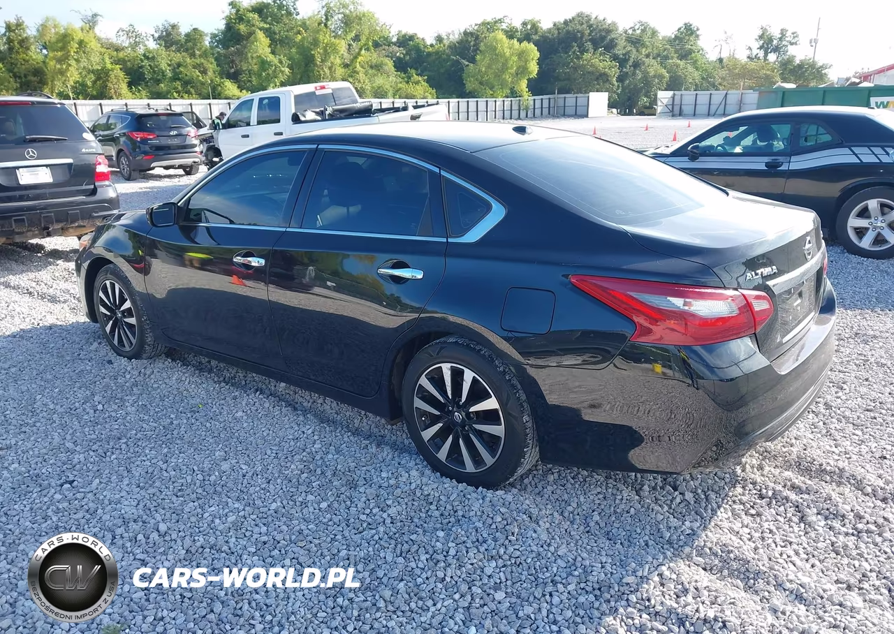 2018 Nissan Altima 2.5 Sv VIN:1N4AL3AP1JC195105 - 3