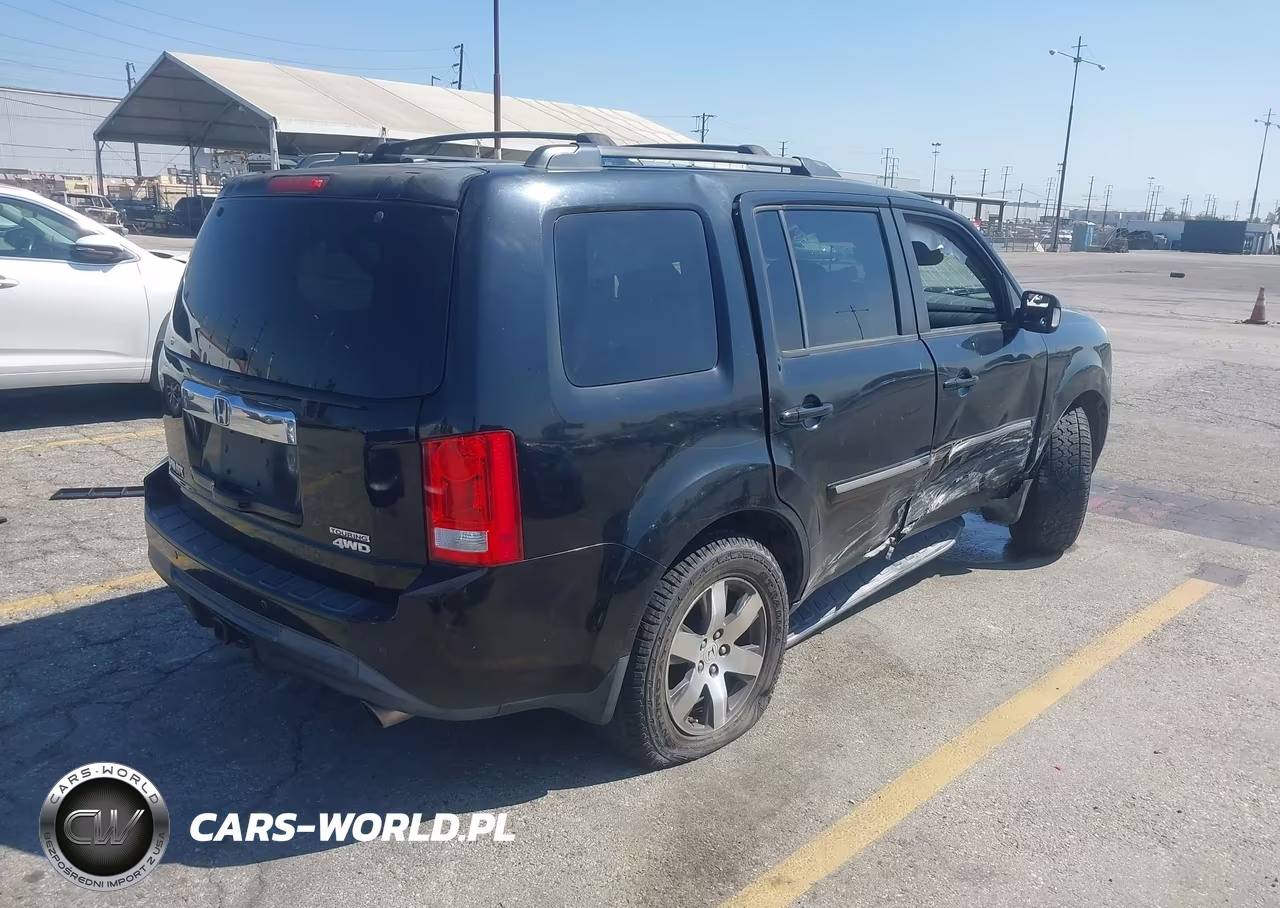 2012 Honda Pilot Touring VIN:5FNYF4H98CB030087 - 4