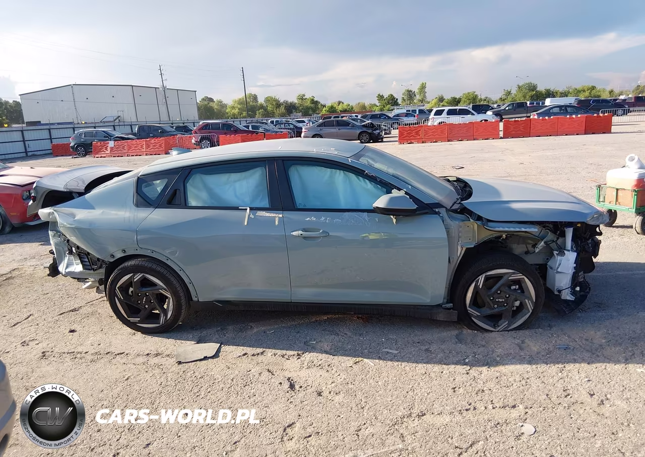 2025 Kia K4 Ex VIN:3KPFU4DE4SE217959 - 17