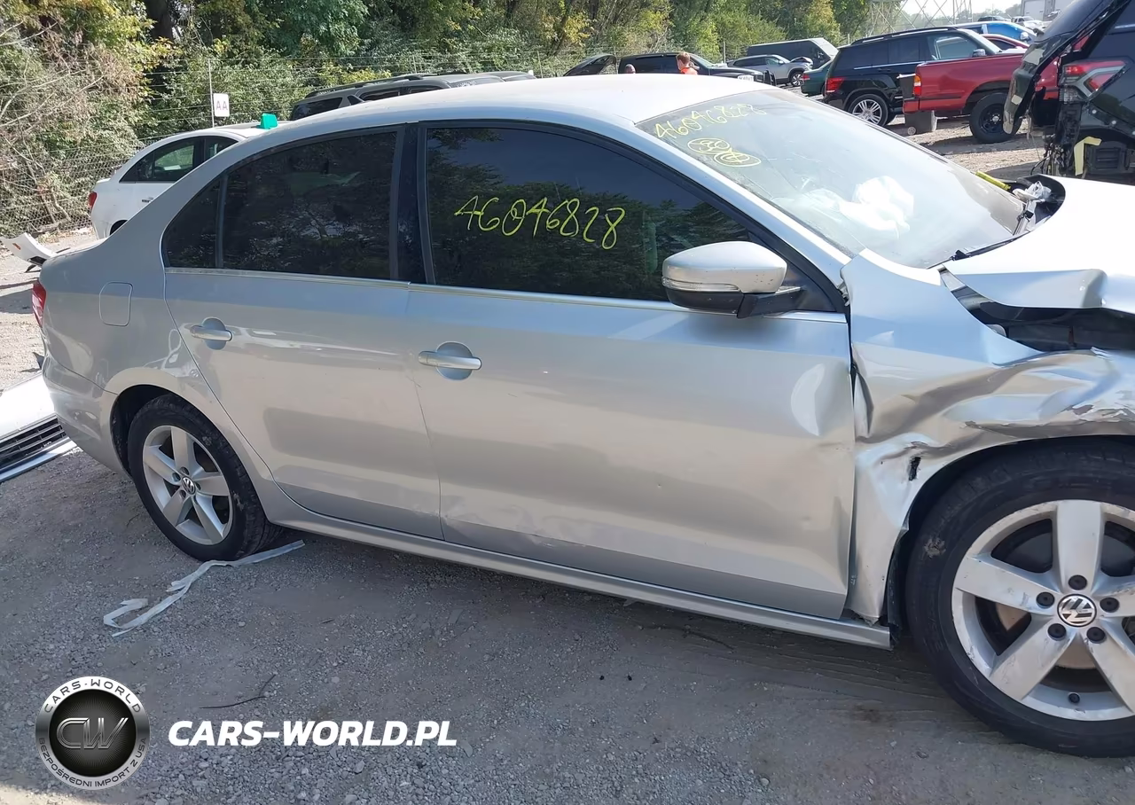 2013 Volkswagen Jetta 2.0L Tdi VIN:3VWLL7AJ0DM291765 - 14