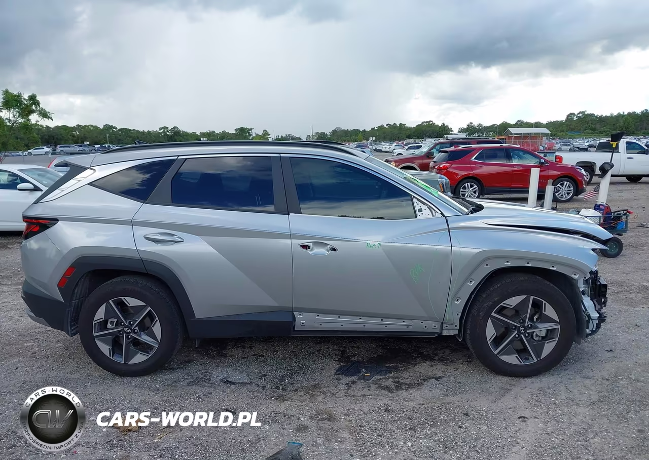 2026 Hyundai Tucson Sel VIN:5NMJB3DE1TH674832 - 13