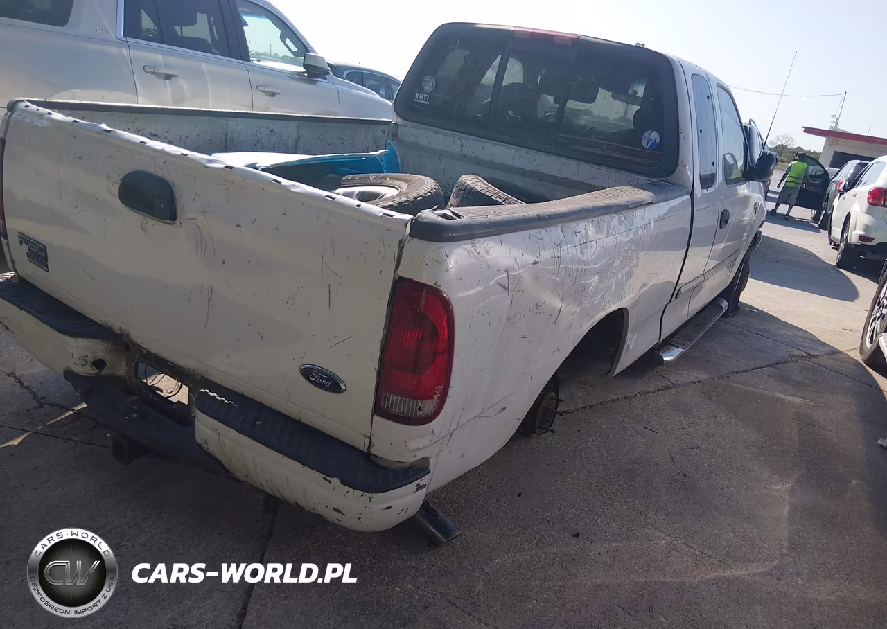 2004 Ford F-150 Heritage Xl-Xlt VIN:2FTRX17W14CA47135 - 4