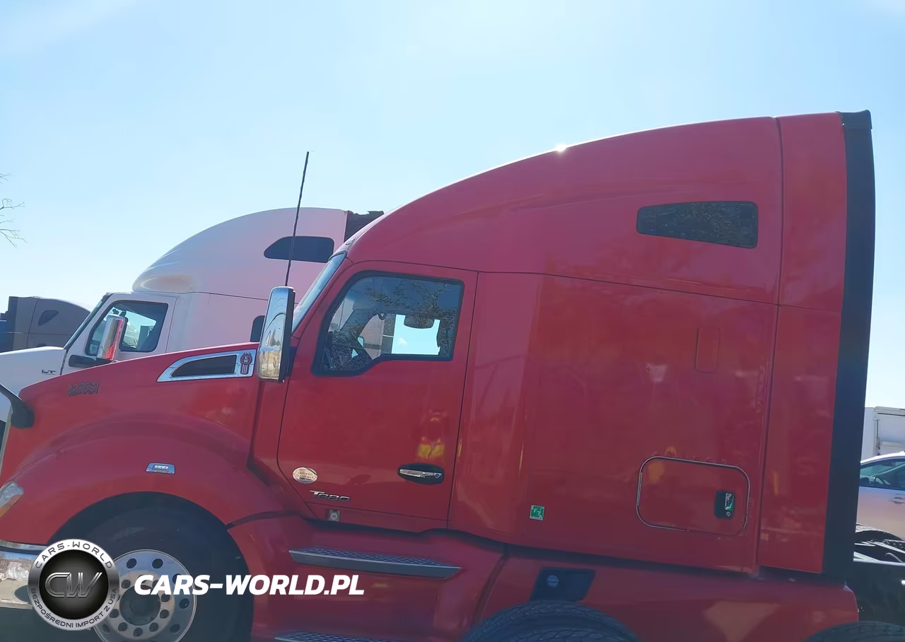 2020 Kenworth T680 VIN:1XKYDP9X7LJ427114 - 14