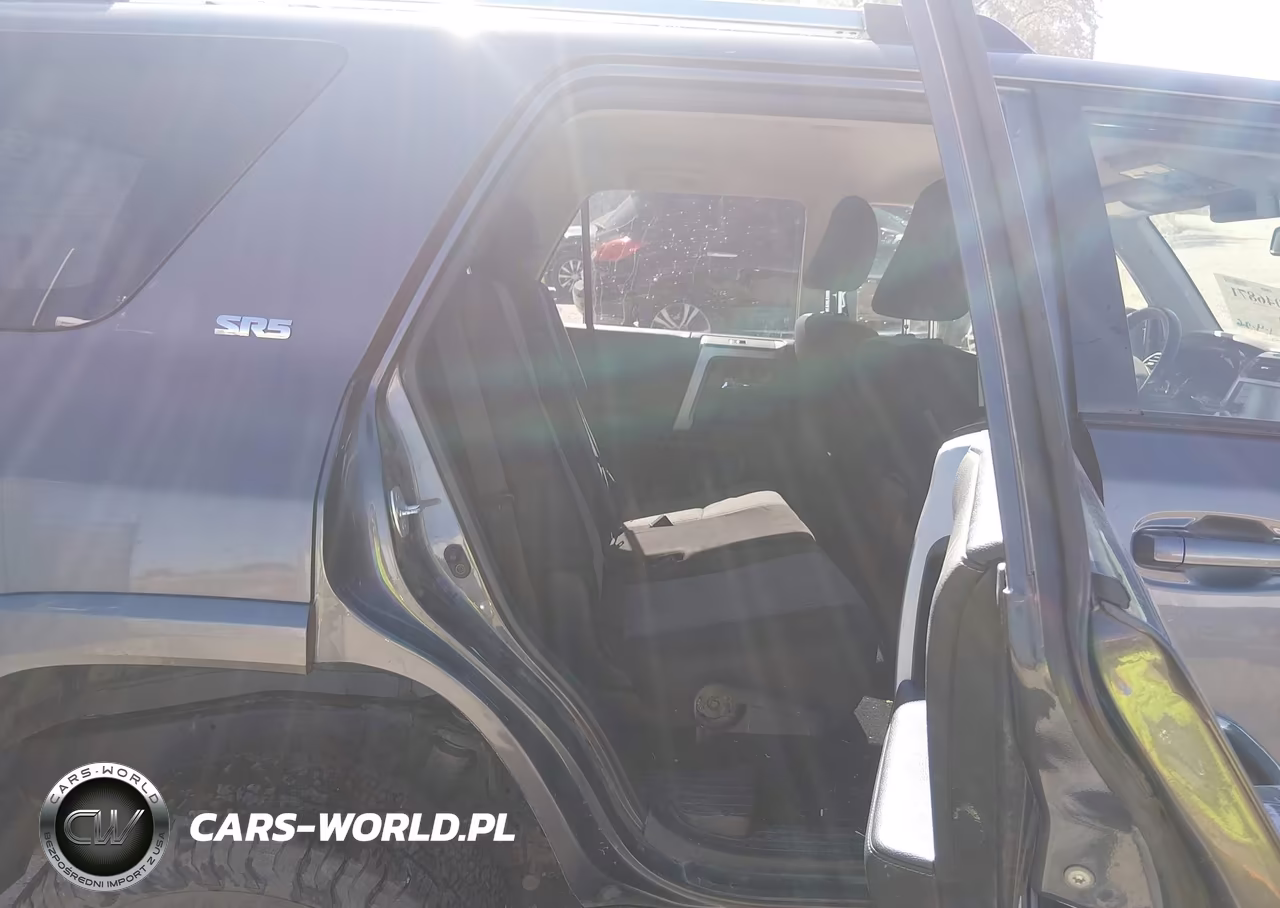 2021 Toyota 4Runner Sr5 VIN:JTEMU5JR1M5937752 - 8