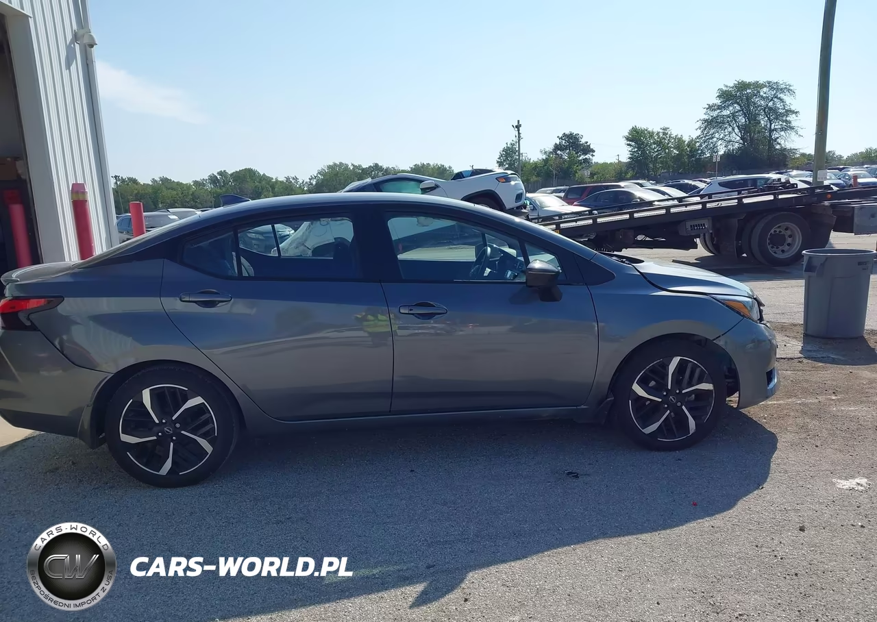 2025 Nissan Versa 1.6 Sr VIN:3N1CN8FV7SL844934 - 13