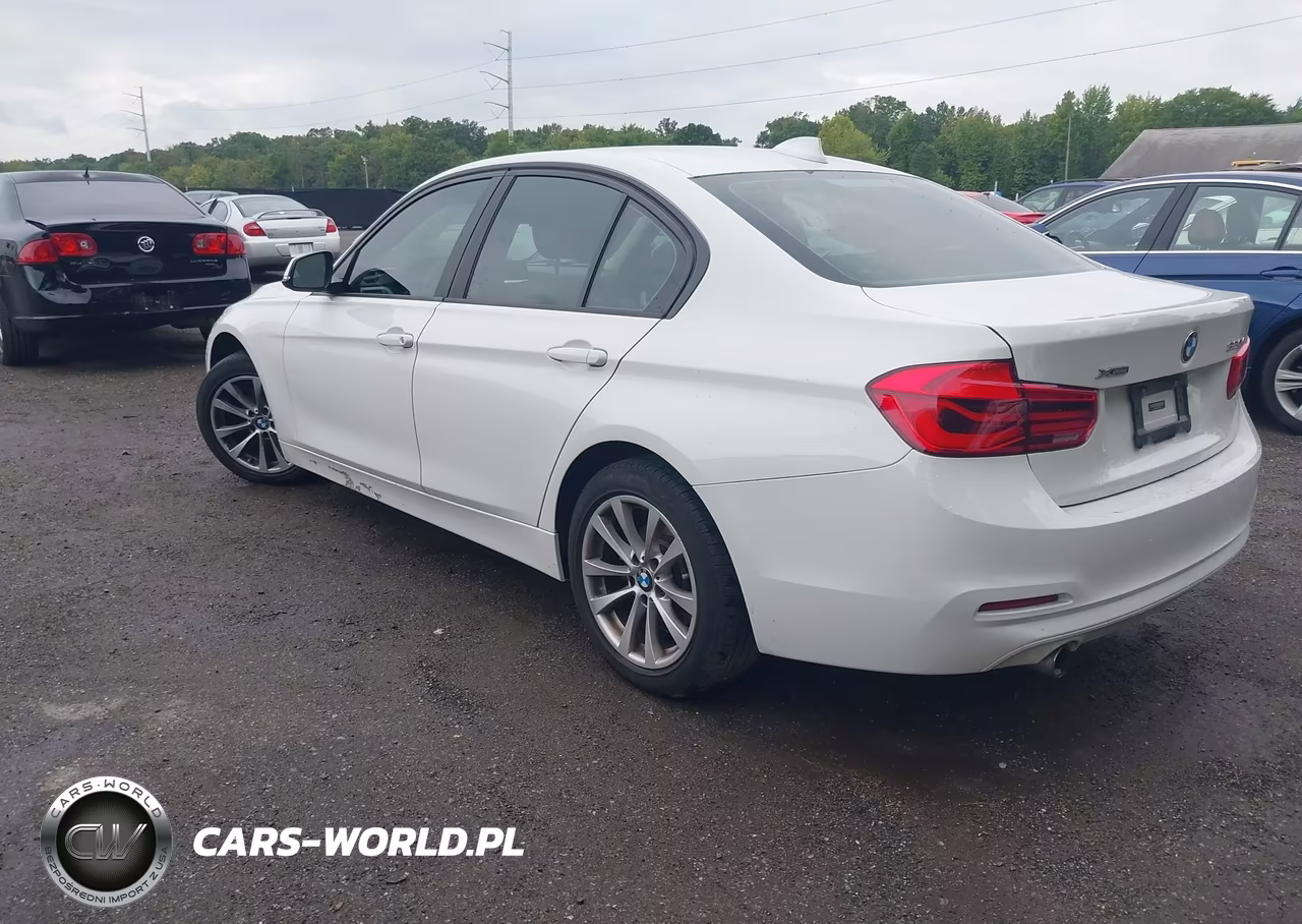 2018 BMW 320I xDrive VIN:WBA8A3C50JA357888 - 3