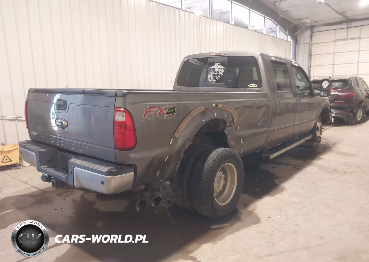 2013 Ford F-350 Lariat VIN:1FT8W3DT1DEB70304 - 4