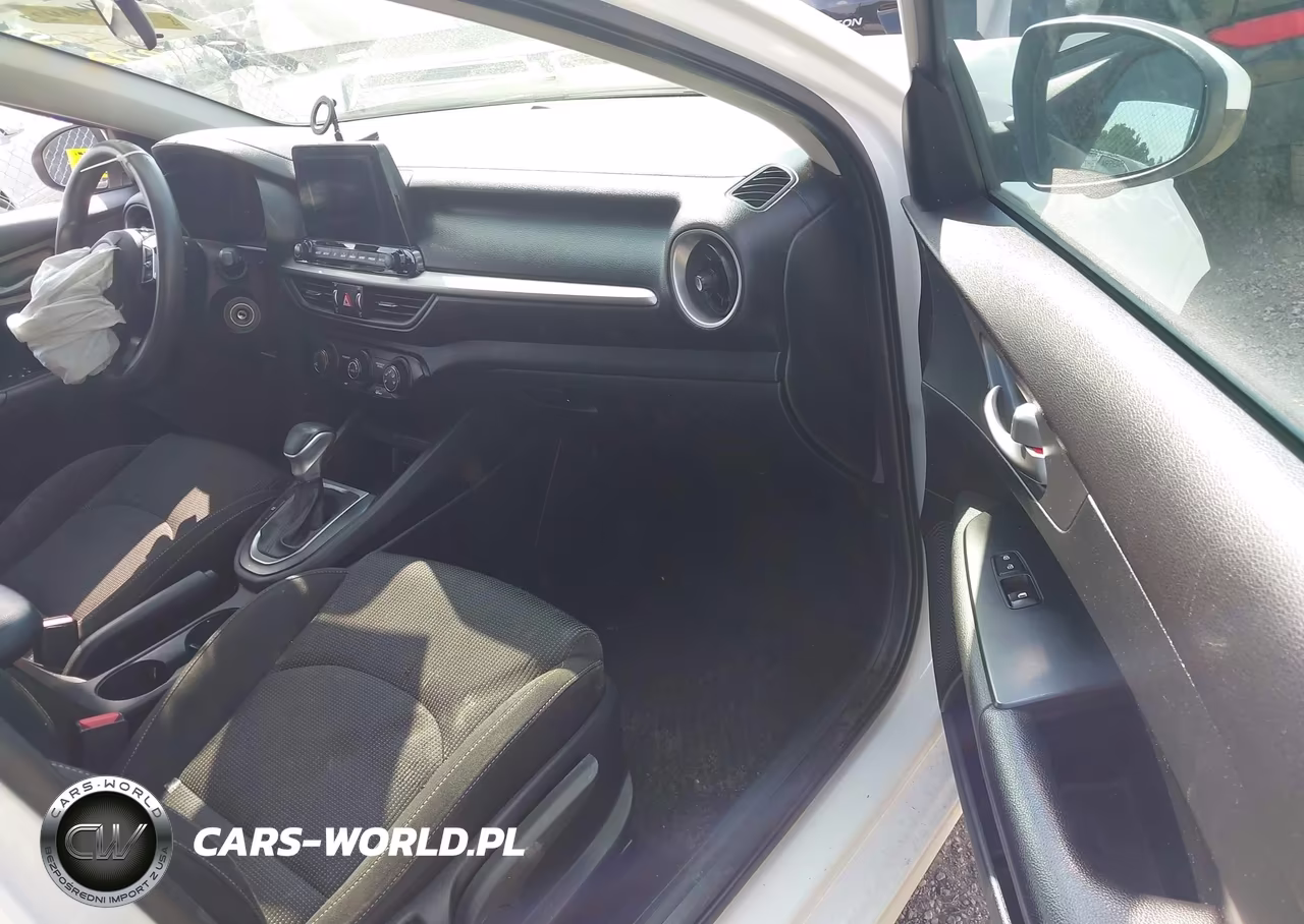 2021 Kia Forte Fe VIN:3KPF24AD6ME303505 - 5