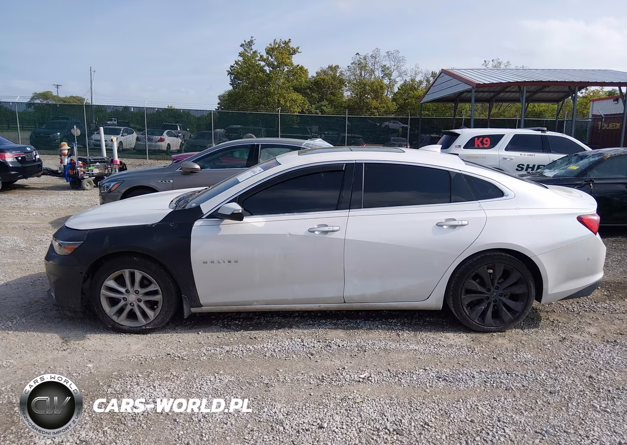 2016 Chevrolet Malibu Premier VIN:1G1ZH5SX4GF275667 - 14