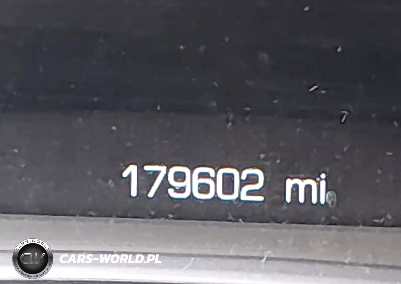 2016 Chevrolet Malibu Premier VIN:1G1ZH5SX4GF275667 - 15