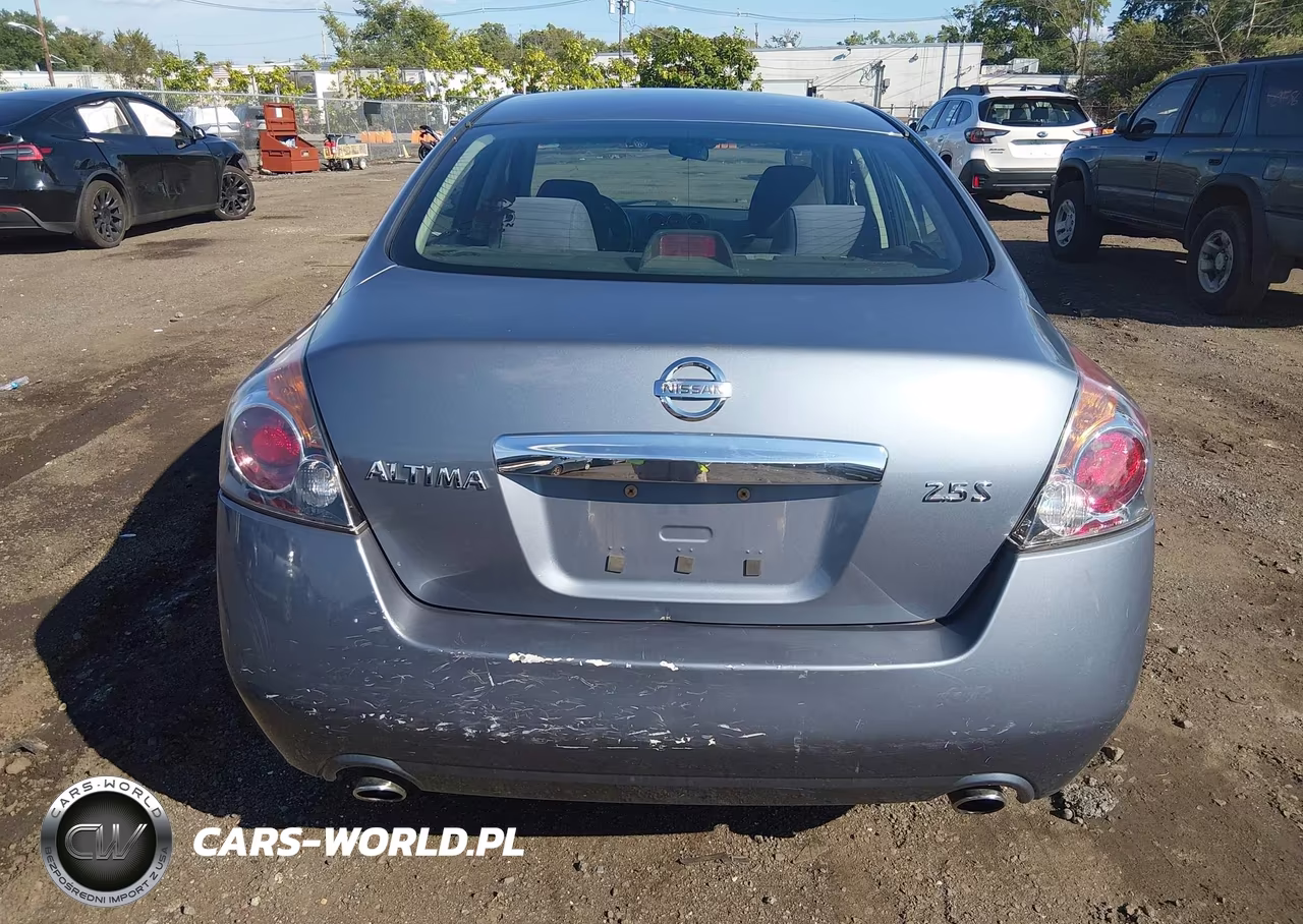 2011 Nissan Altima 2.5 S VIN:1N4AL2AP3BN456735 - 16
