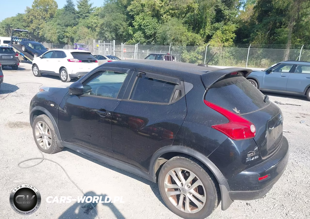 2011 Nissan Juke Sl VIN:JN8AF5MV8BT029046 - 3