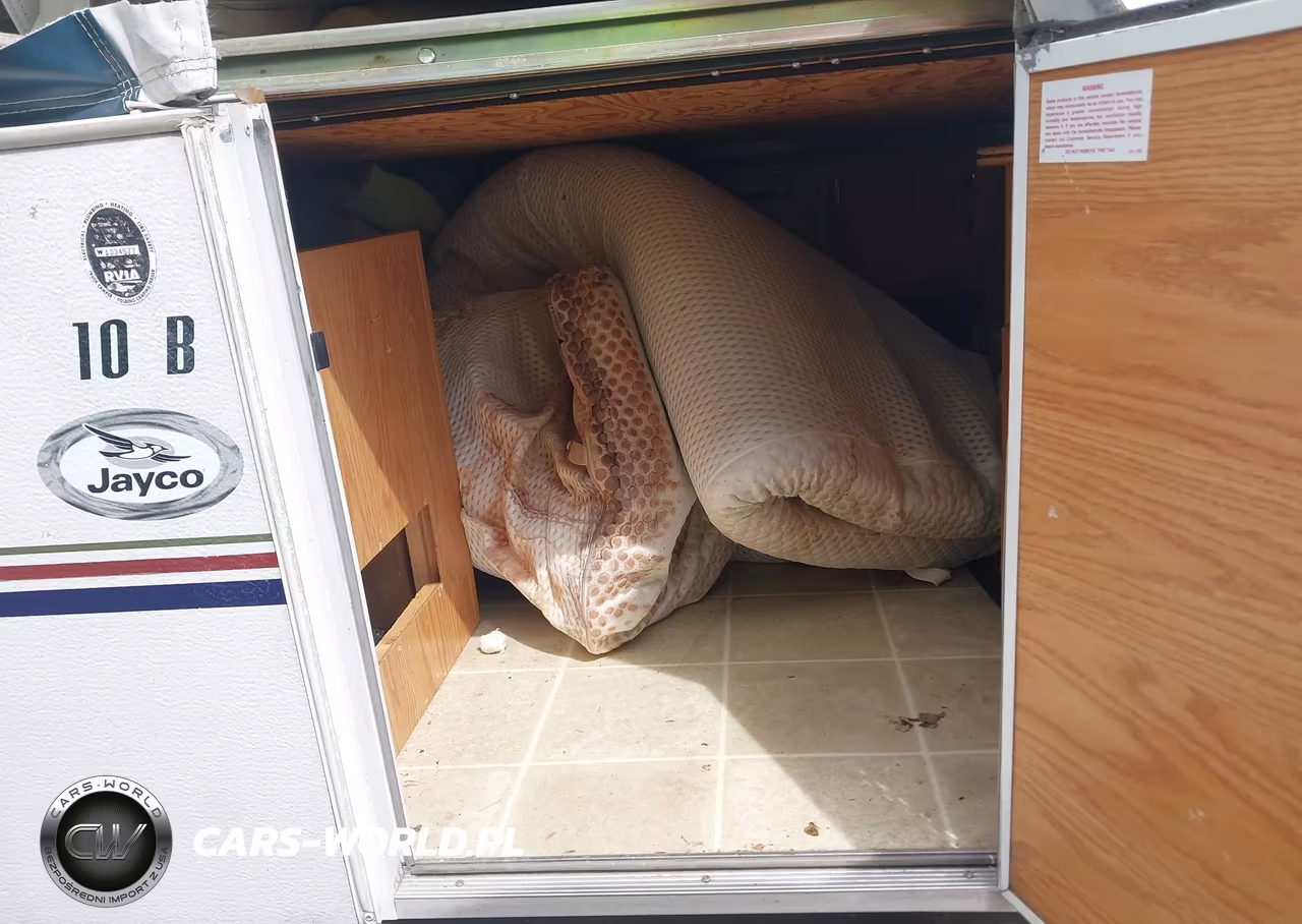 2004 Jayco Qwest 10B VIN:1UJAJ01F8415B0094 - 5